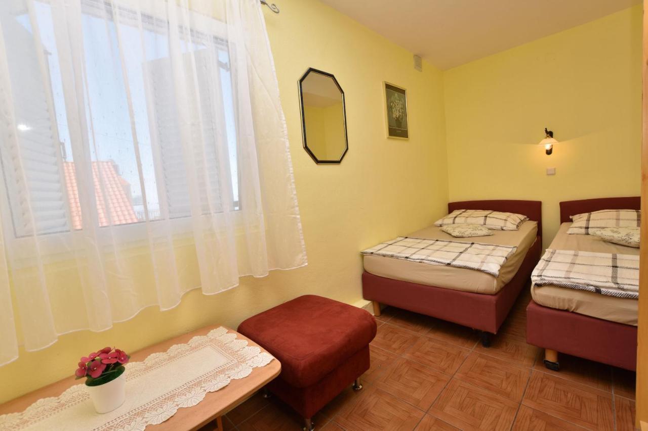 Dolac Apartments Jurkic מראה חיצוני תמונה