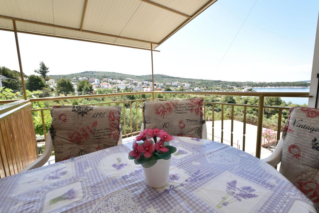 Dolac Apartments Jurkic מראה חיצוני תמונה