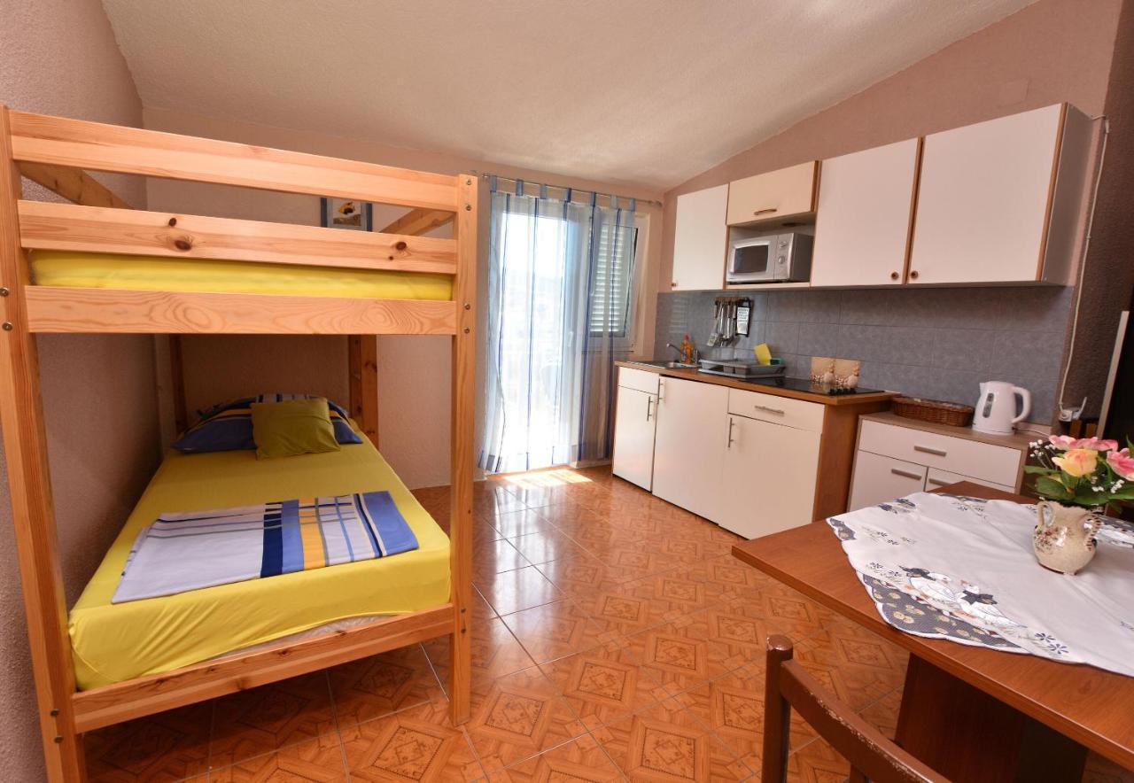 Dolac Apartments Jurkic מראה חיצוני תמונה