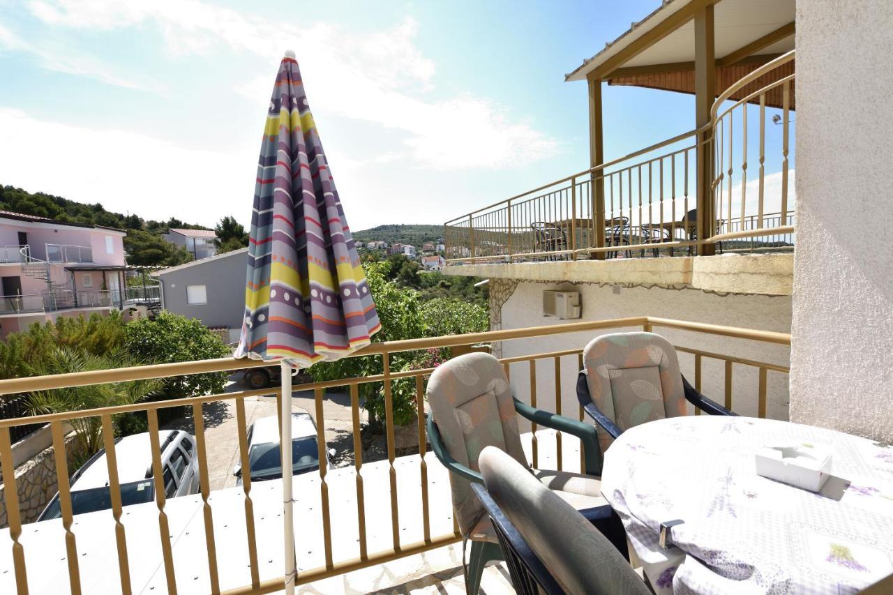 Dolac Apartments Jurkic מראה חיצוני תמונה
