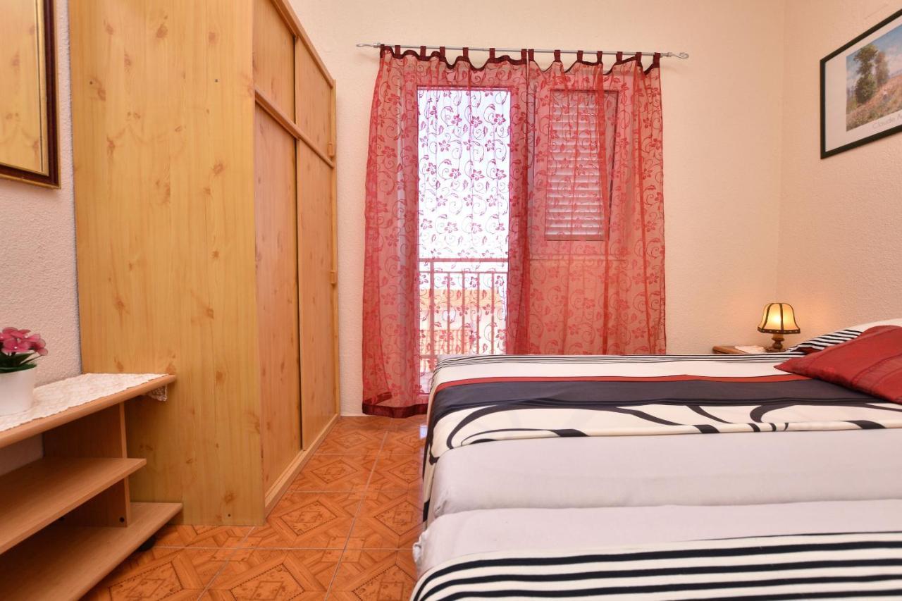 Dolac Apartments Jurkic מראה חיצוני תמונה